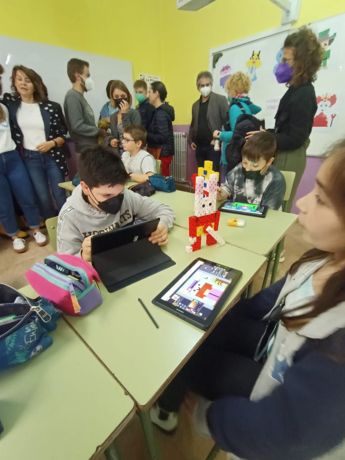 Los niños de Rioturbio programan su futuro