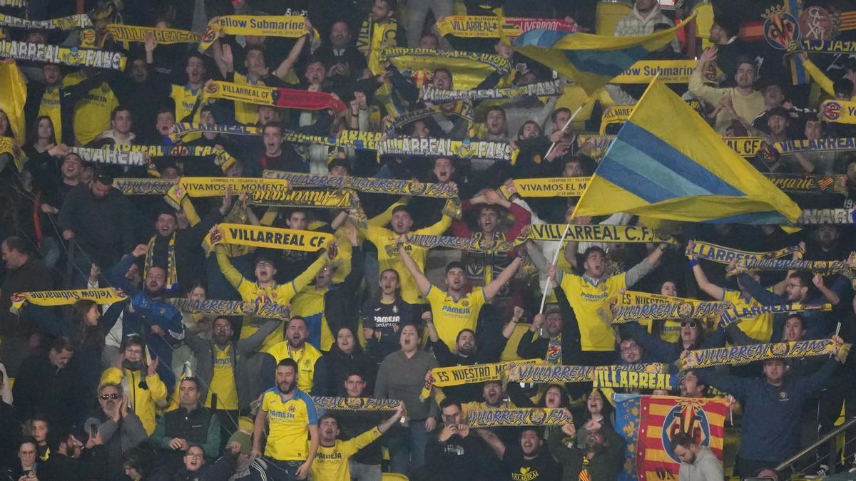 La afición del Villarreal CF ha vuelto a responder en la campaña de abonos 2023/24 y ya se han superado los 20.000 abonados con vistas al presente ejercicio futbolístico.