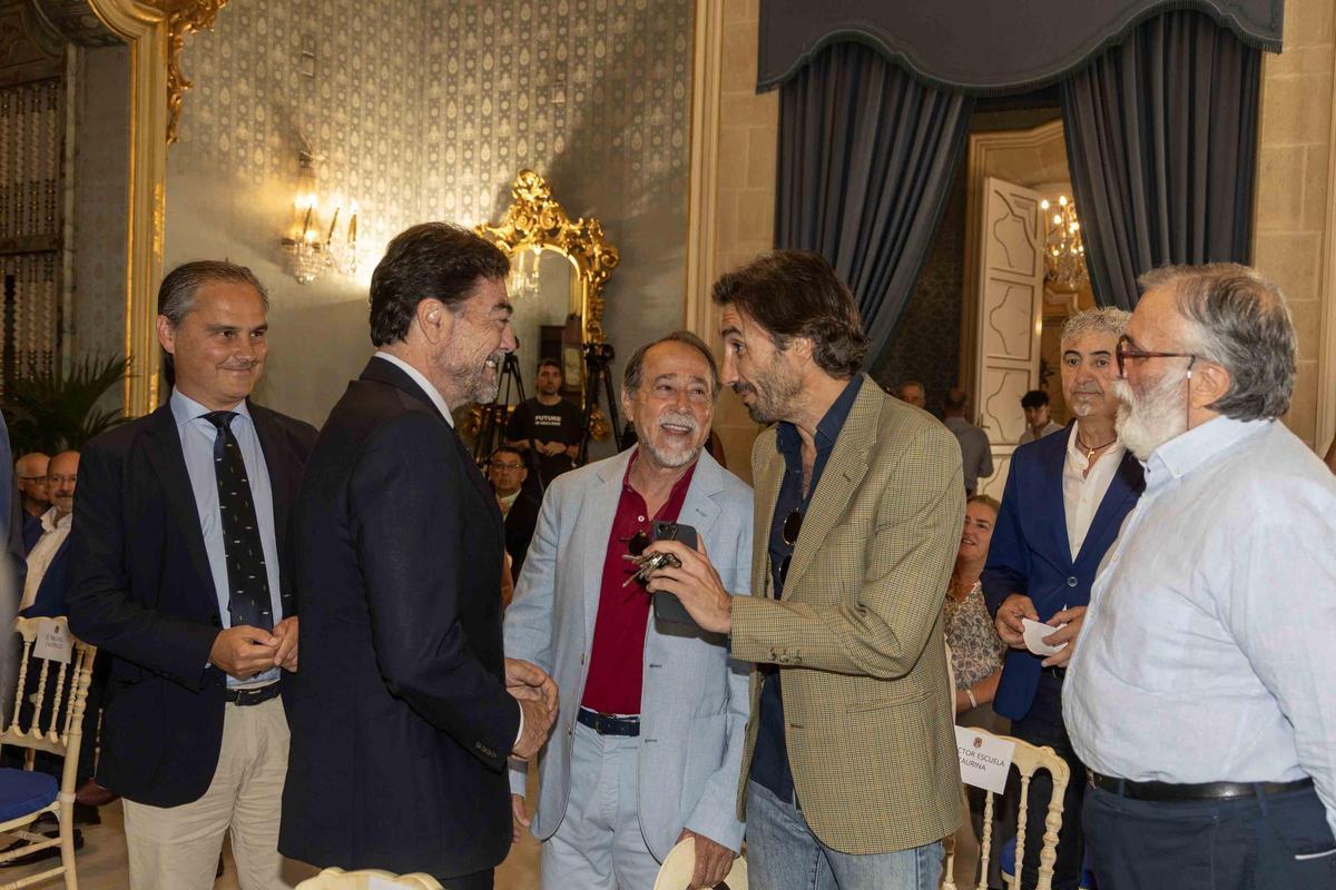 Alicante presenta un histórico cartel taurino para las Hogueras 2026