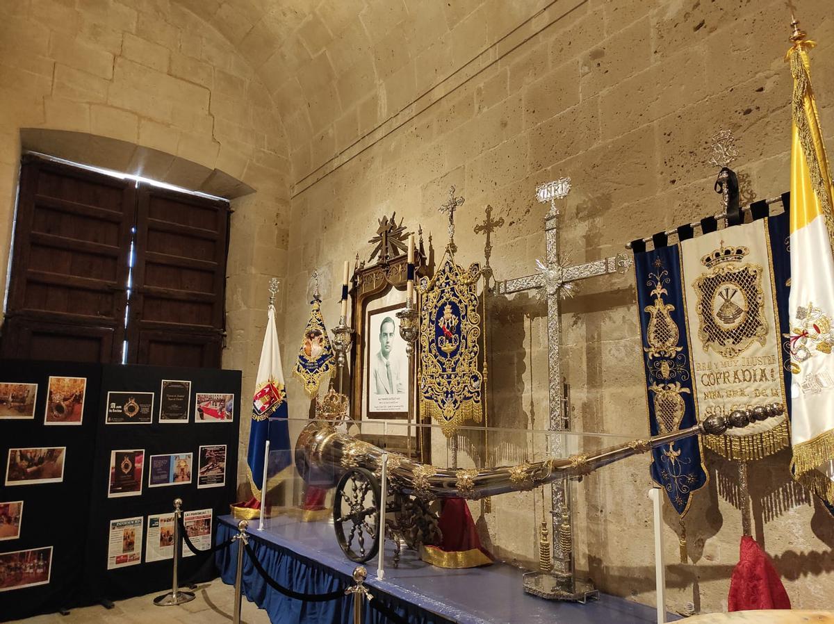 Imagen de la exposición "A son de bocina. X Aniversario de la Bocina Oficial en la Semana Santa de Alicante"