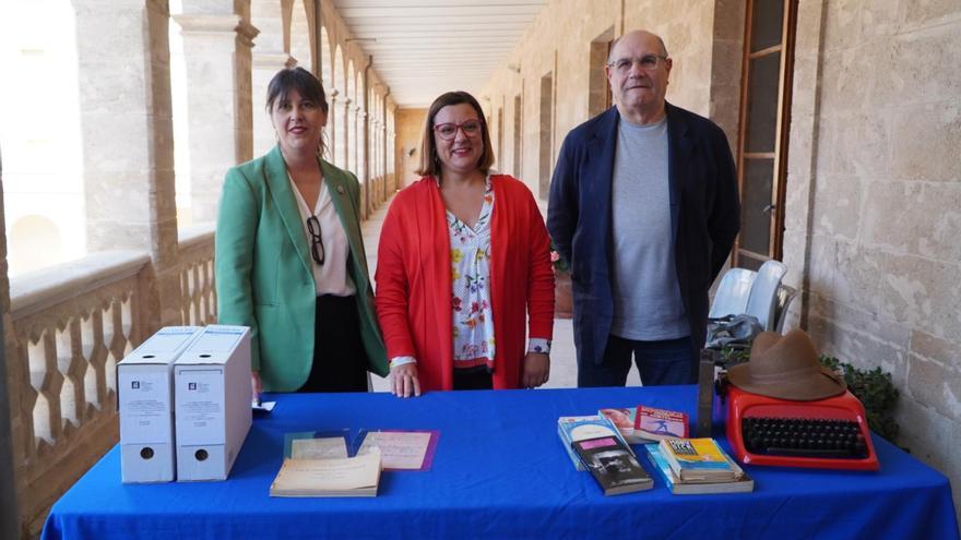 La Fundació Mallorca Literària custodiará la biblioteca personal de Maria Antònia Oliver y el legado de Andreu Ferrer Ginard