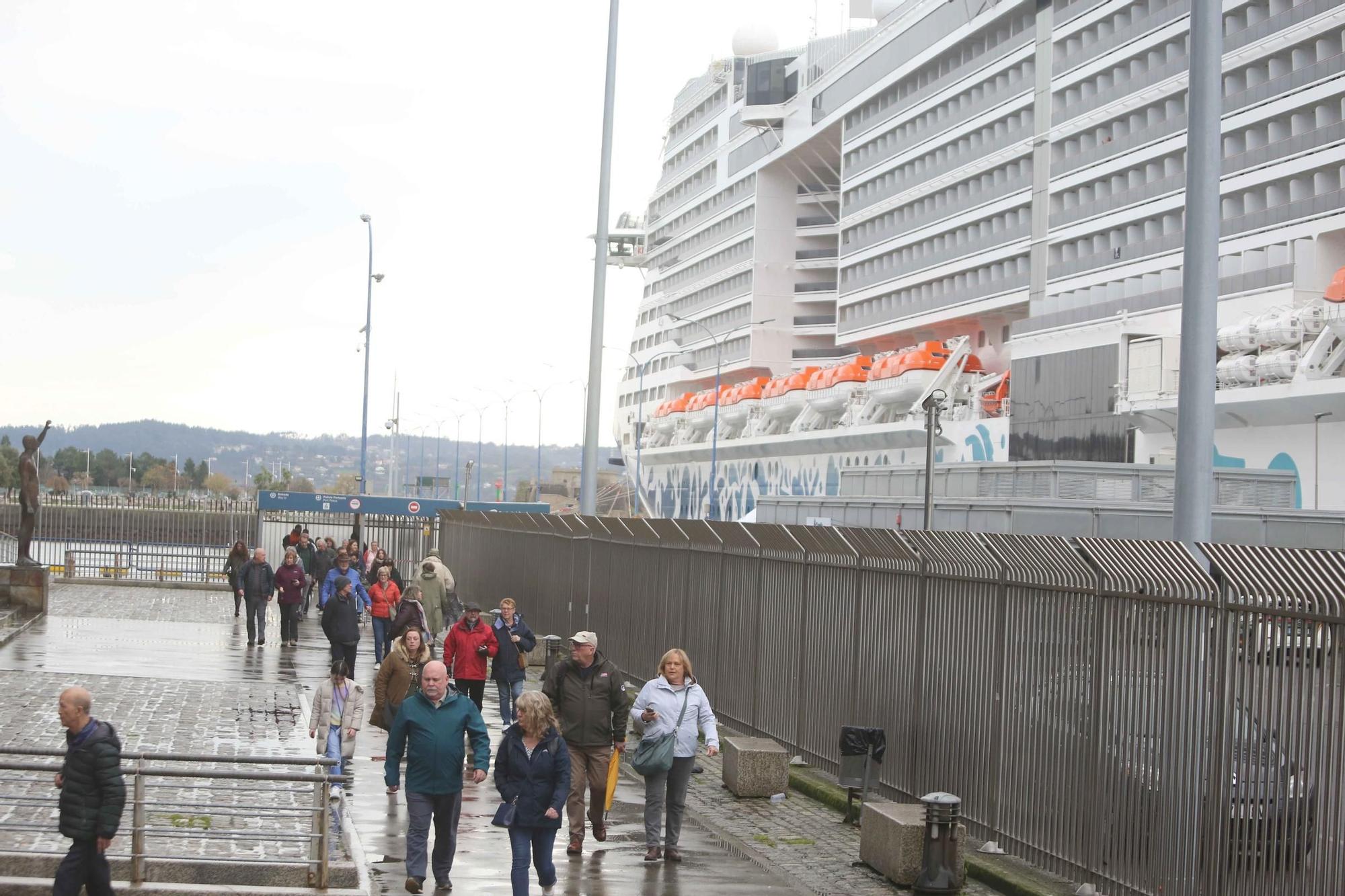 Atraca en A Coruña el crucero 'MSC Euribia', el primero propulsado por Gas Natural Licuado