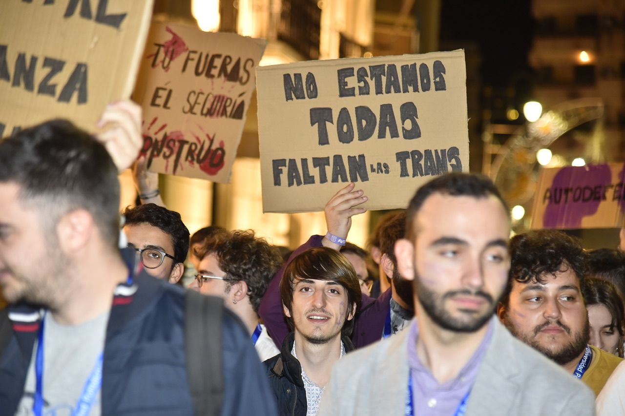 25N | Las imágenes de la manifestación en Cartagena