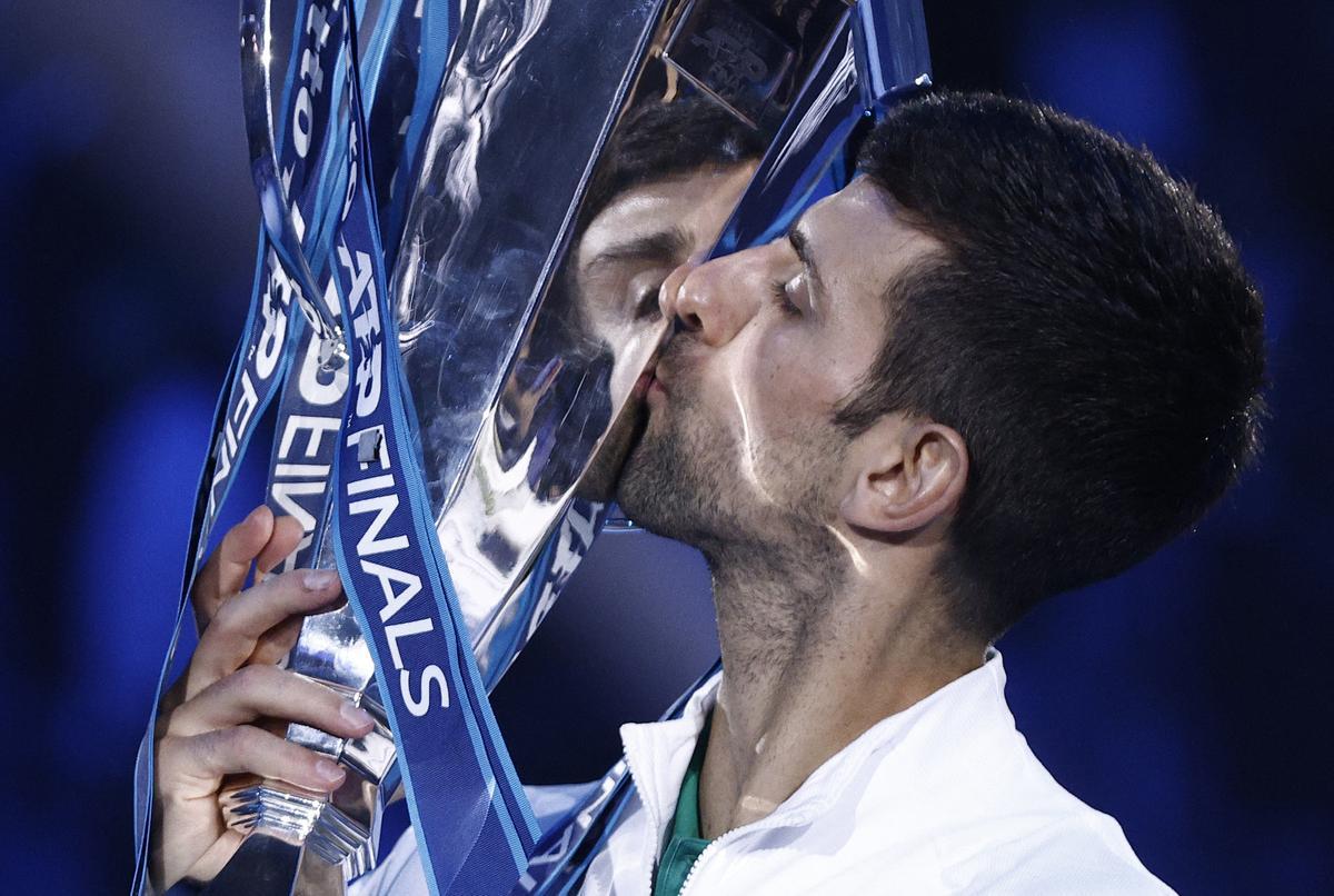 Djokovic celebra su victoria en Las Finales de Turín.