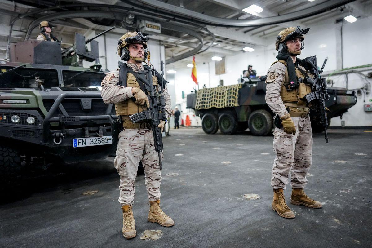 Spanische Soldaten am Donnerstag (29.1.) im Militärhafen Rota.