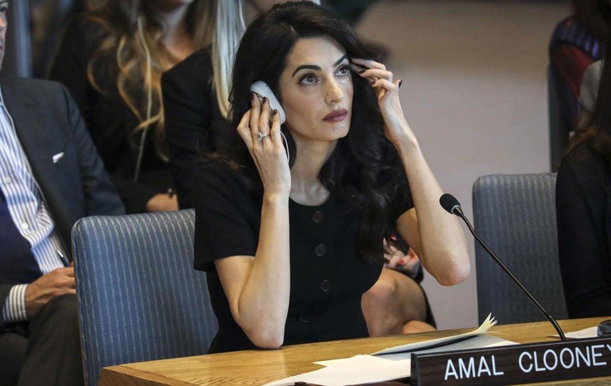 zentauroepp47863933 new york  ny   april 23  human rights lawyer amal clooney at190530134629