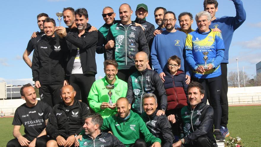 El Sa Raval conquista el Campeonato de Balears de invierno máster en hombres y mujeres