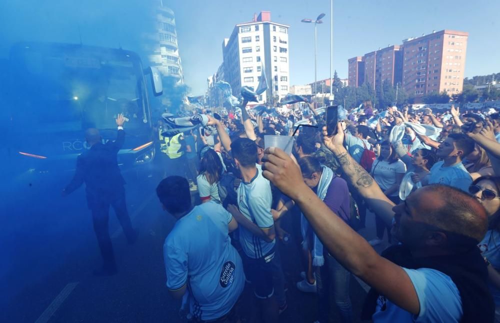 El Celta tumba al Barça y acaricia la permanencia. // A. Villar | J. Lores