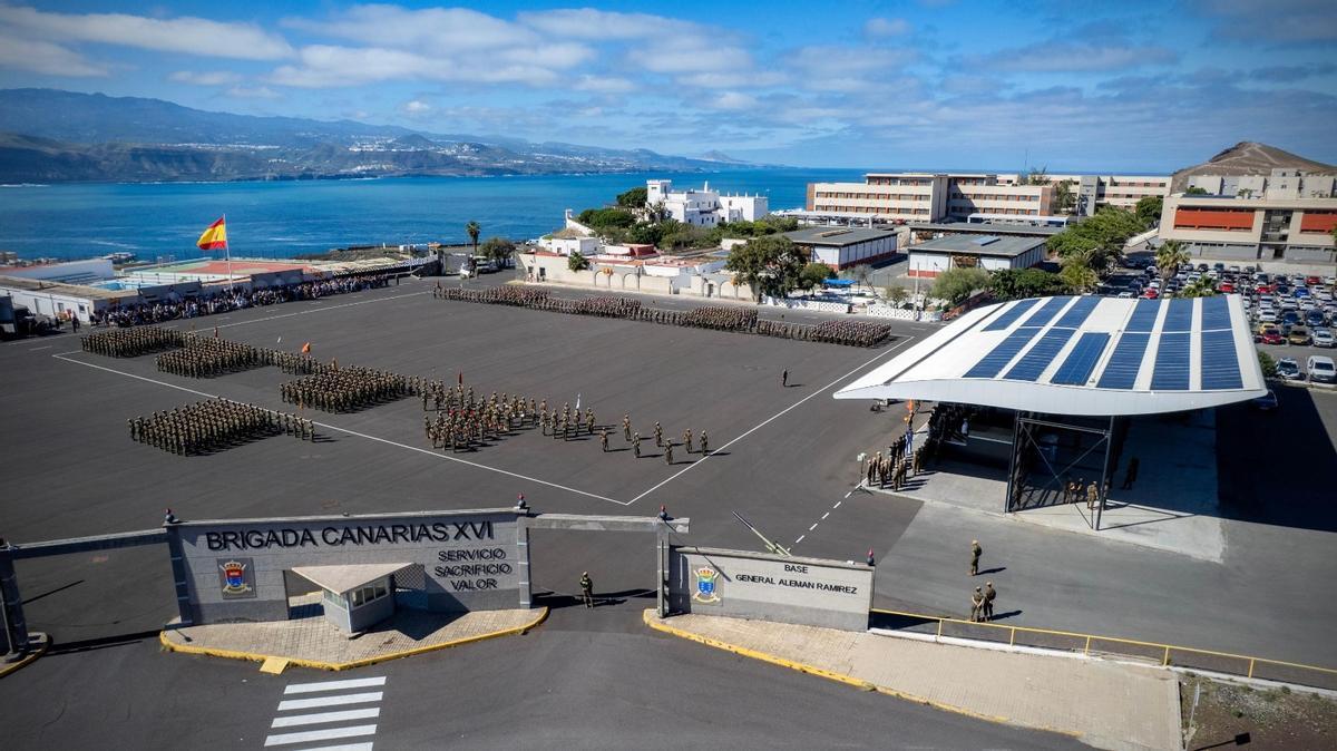 18º aniversario de la Brigada Canarias XVI 18º aniversario de la Brigada Canarias XVI