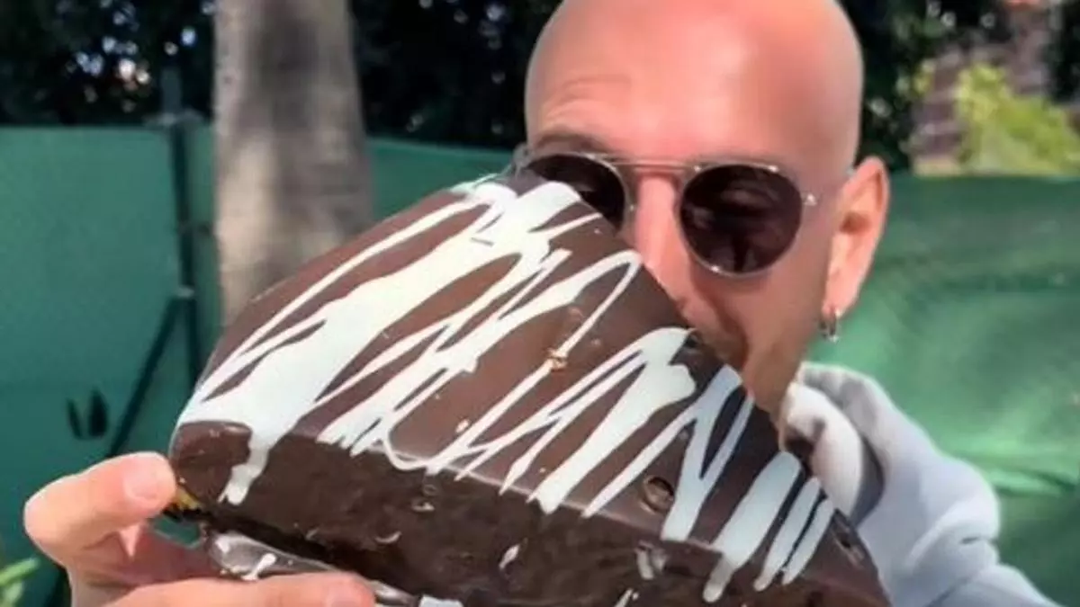 Esta es la panadería que desata la locura en Málaga con sus dulces XXL: hay colas para probarlos