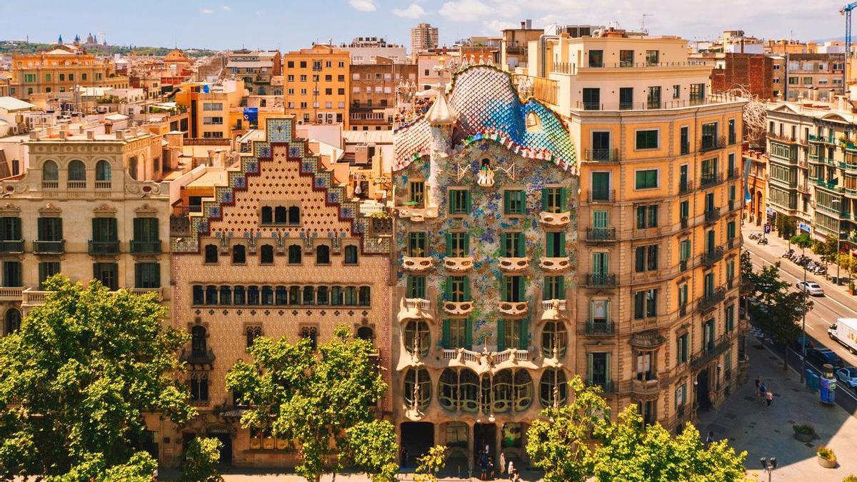El edificio sin una sola línea recta que fue declarado Patrimonio de la Humanidad