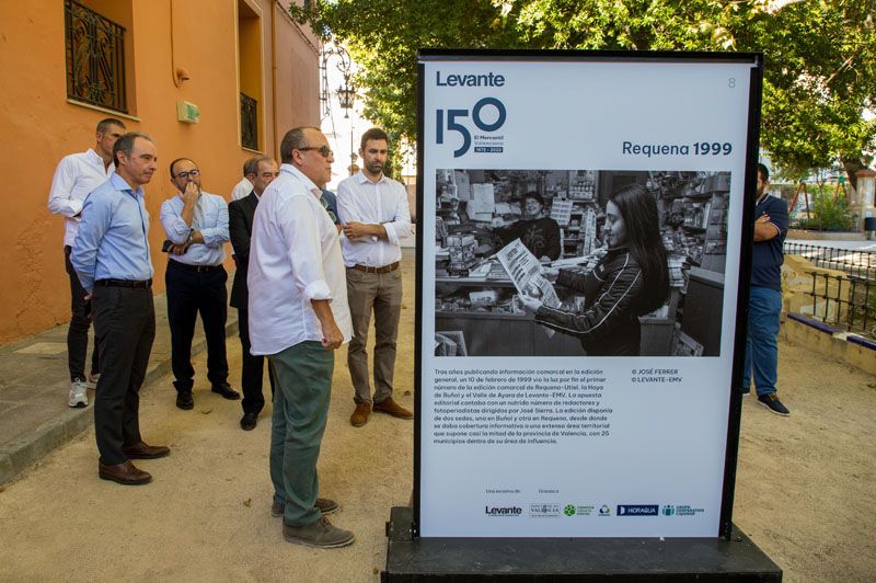 Inauguración de la exposición del 150 aniversario de Levante-EMV en Requena