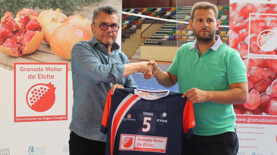 David Agulló y Francisco Oliva, durante la presentación del patrocinio del CV Elche