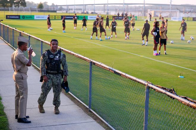 Así ha sido el entrenamiento del Barça en la Base Naval de la Marina de Annapolis para preparar el clásico