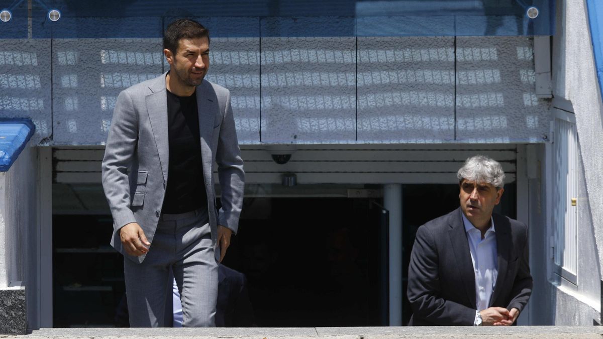 Gabi Fernández y Txema Indias, en la presentación del técnico