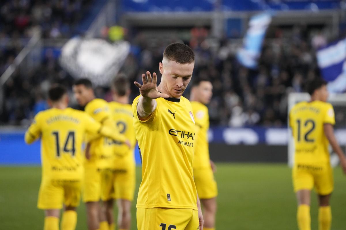 Vitoria, 23/02/2026.- El delantero ucraniano del Girona Viktor Tsygankov celebra el segundo gol del equipo gerundense durante el encuentro correspondiente a la jornada 25 de Laliga EA Sports que Deportivo Alavés y Girona FC disputan este lunes en el estadio de Mendizorroza, en Vitoria. EFE/ Adrián Ruiz Hierro Vitoria, 23/02/2026.- El delantero ucraniano del Girona Viktor Tsygankov celebra el segundo gol del equipo gerundense durante el encuentro correspondiente a la jornada 25 de Laliga EA Sports que Deportivo Alavés y Girona FC disputan este lunes en el estadio de Mendizorroza, en Vitoria. EFE/ Adrián Ruiz Hierro