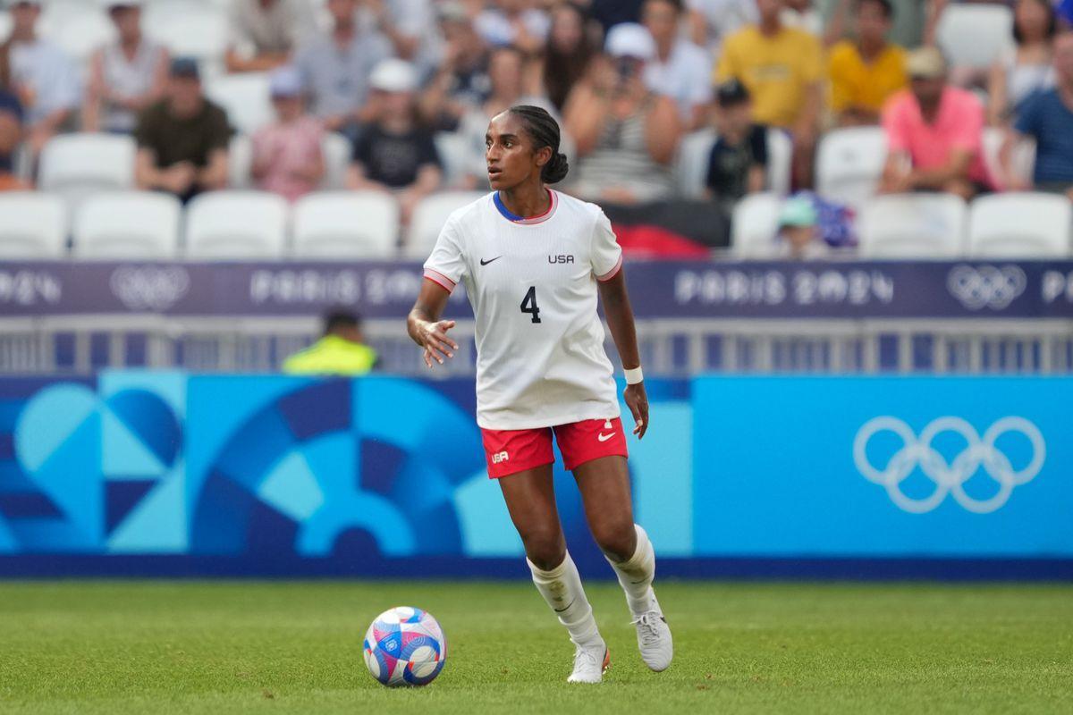 Naomi Girma en los Juegos Olímpicos