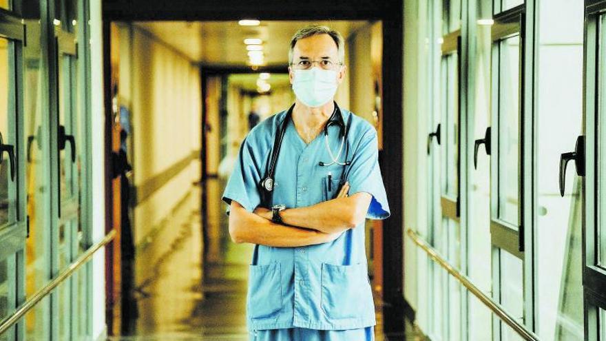 Bernardí Comas: «La población ha bajado la guardia por la vacunación en esta explosiva oleada covid» - Vimarsana News
