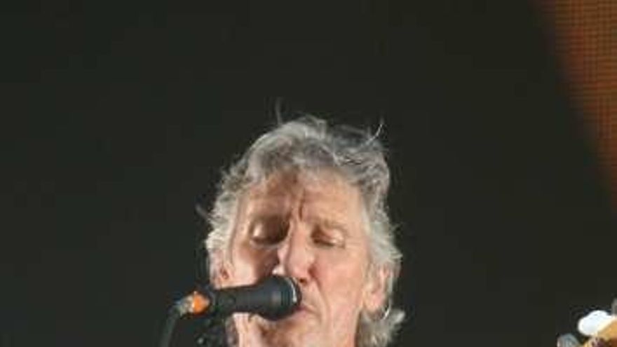 Waters anuncia minigira española