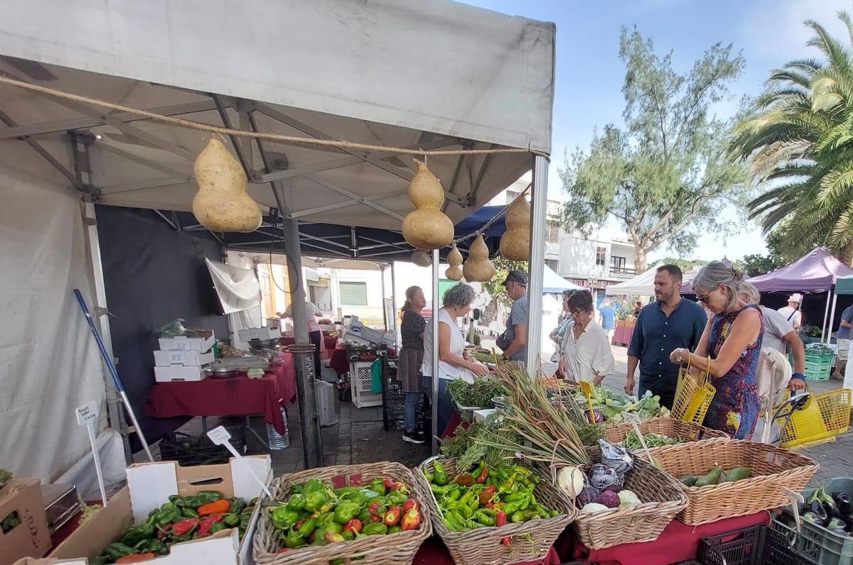 Mercado en la Plaza de Las Palmas, en Arrecife.