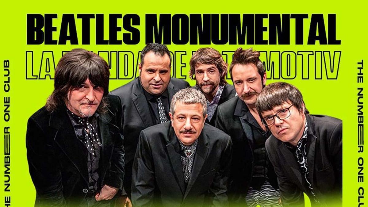 La banda de Late Motiv, en un cartel de la sala donde se celebra el espectáculo