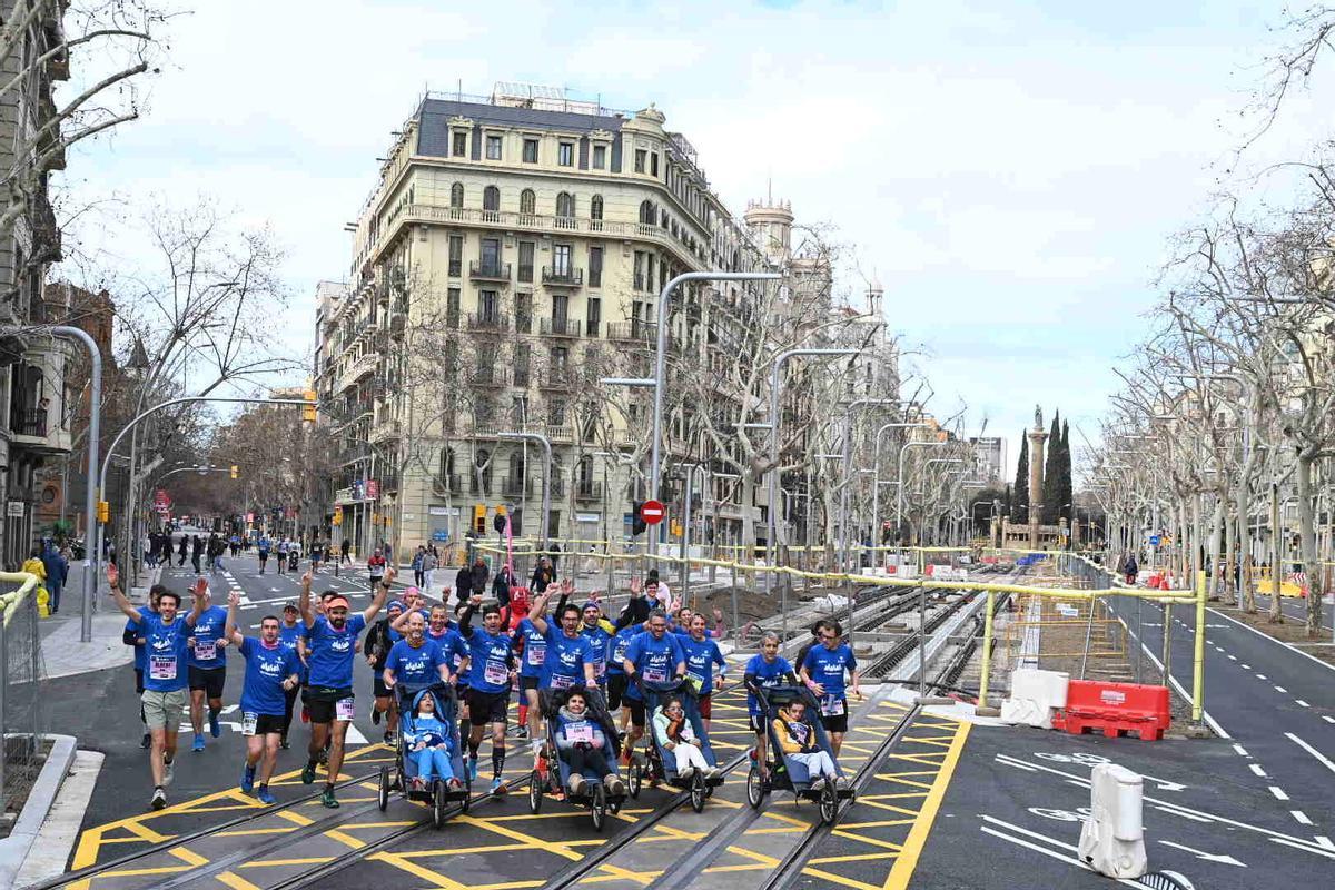 Has participado en la Marató de Barcelona 2024? ¡Búscate en las fotos¡