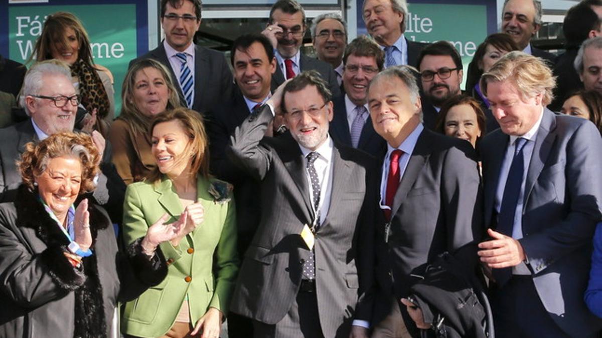 Mariano Rajoy, María Dolores de Cospedal y el vicesecretario general Esteban González Pons, entre otros, en el foro de Dublín del PPE, hoy.