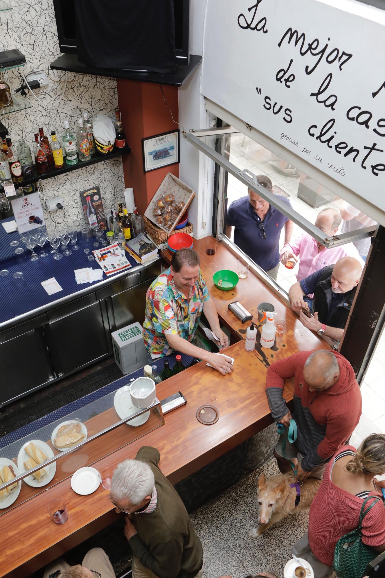 En imágenes: cierre del bar Ramón en Gijón