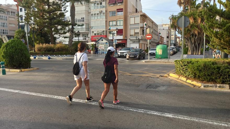 La nueva fachada marítima de Torrevieja necesita una glorieta provisional y un obra contra inundaciones