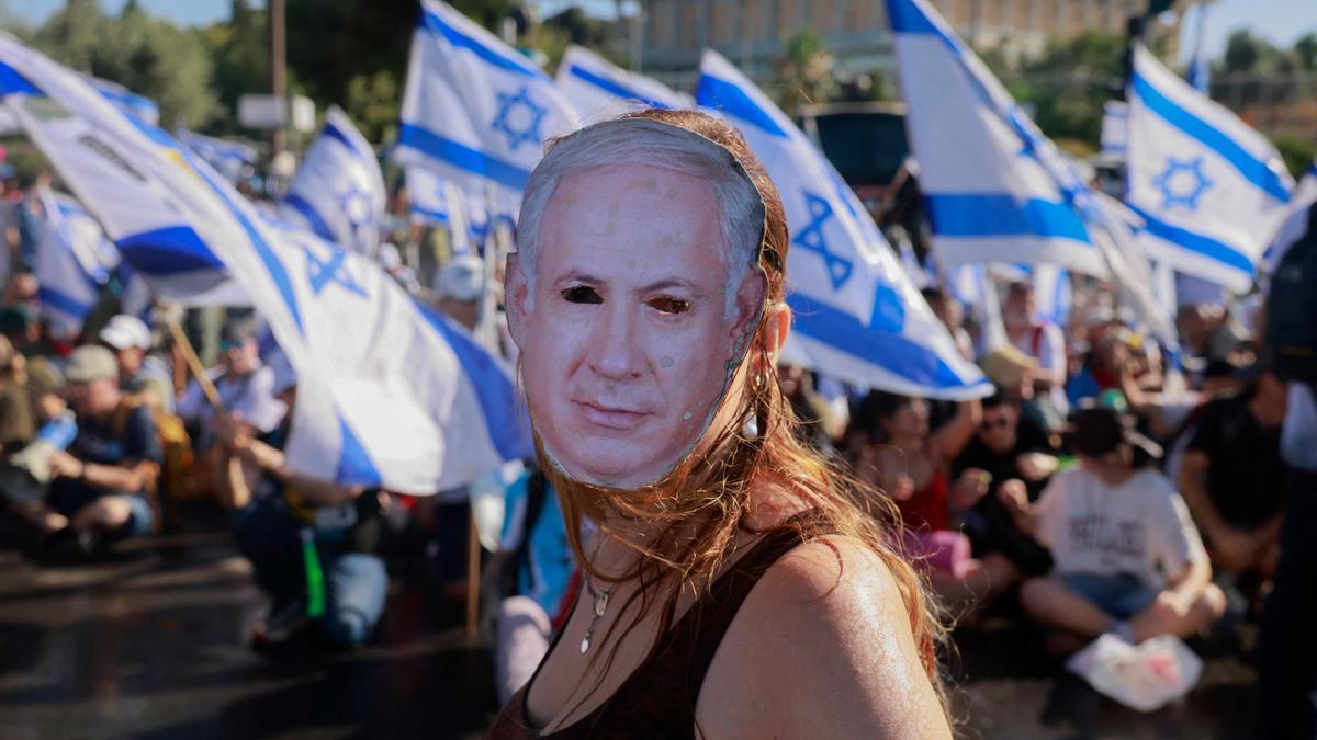 Las protestas masivas continúan en Israel por la reforma judicial
