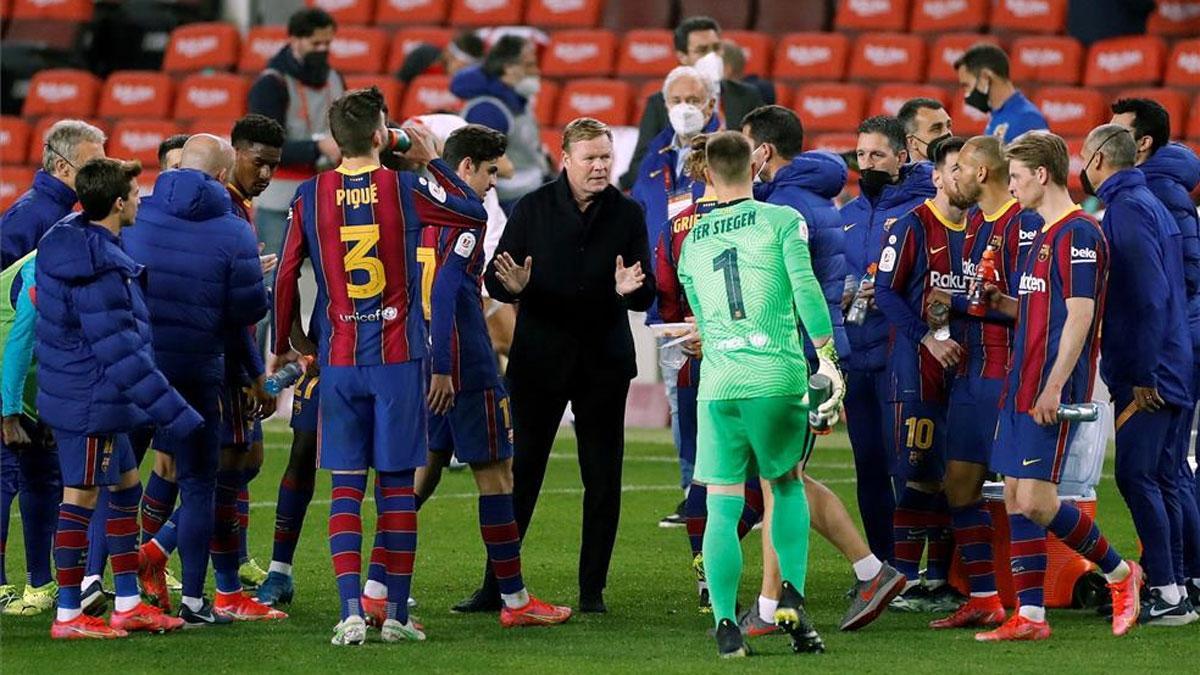 Dest, Riqui y Mingueza se incoporan a los entrenamiento; repiten Piqué y Sergi Roberto