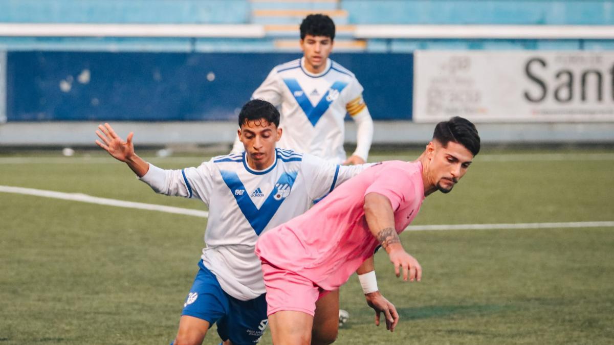 Acción del choque entre el Europa B y el Horta en el Nou Sardenya