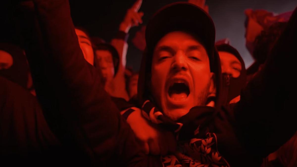 C.Tangana en durante el videoclip del himno