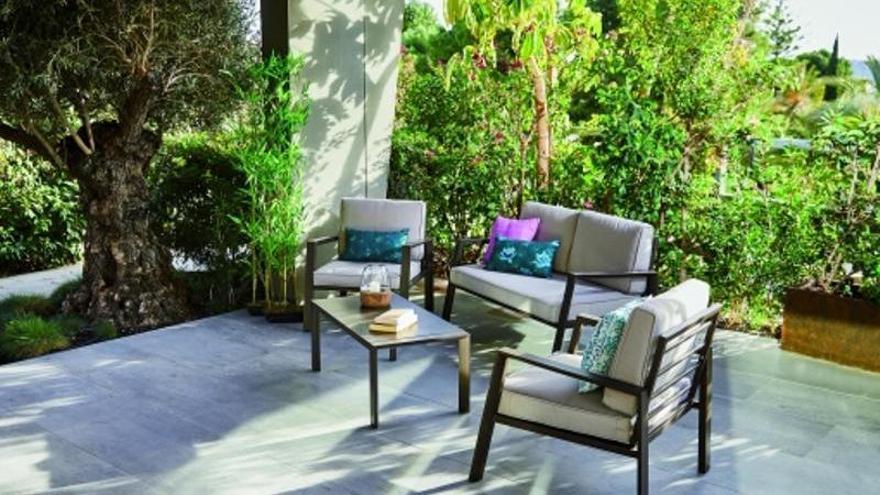 CARREFOUR MUEBLES JARDÍN | Los tres conjuntos de muebles de jardín de Carrefour que están de oferta y querrás tener