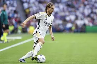Luka Modric renueva por el Real Madrid
