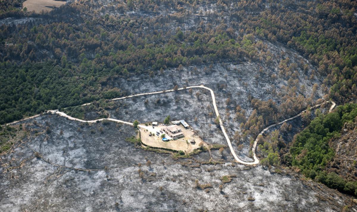 Casa aïllada al nord d’Avinyonet de Puigventós.