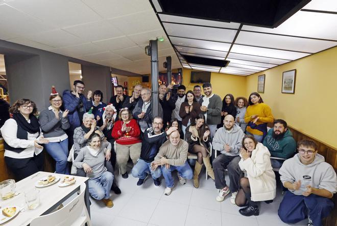 «Tus Bocatas» brinda por sus cuatro décadas