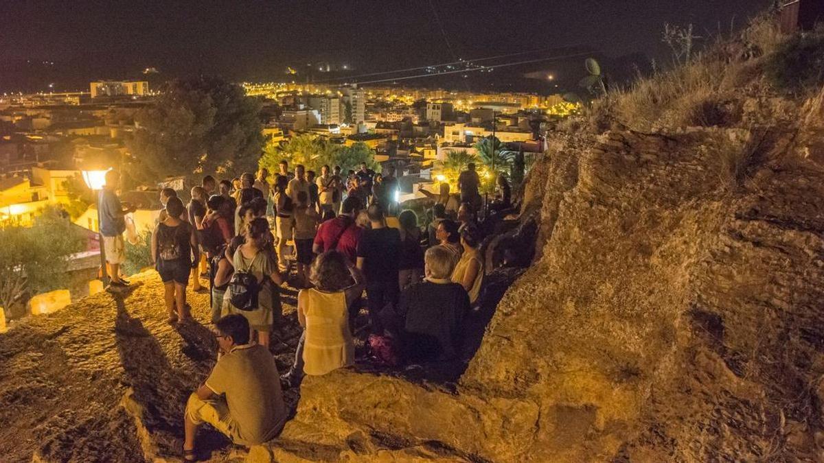 Visita guiada nocturna por la Judería de Sagunt.