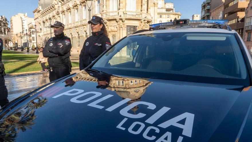 Apuñalan a un hombre junto al centro comercial La Rambla de Cartagena para robarle