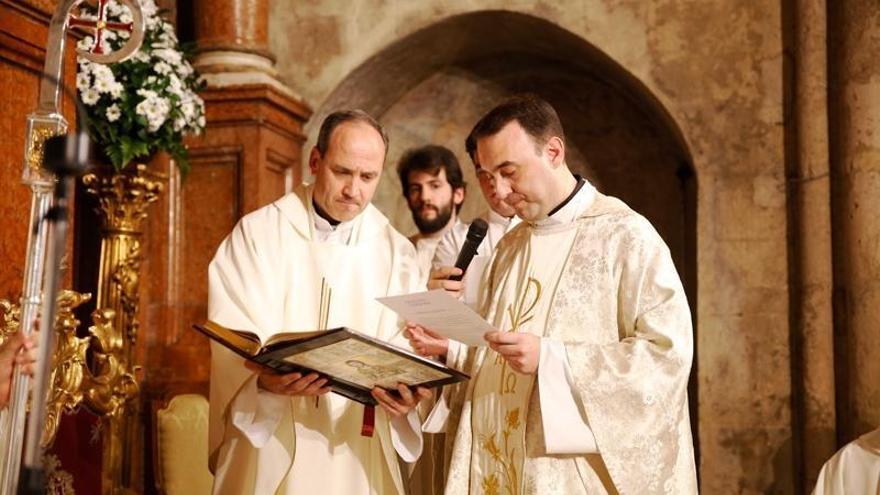 Pedro Cabello toma posesión como nuevo párroco de San Miguel y La Merced de Córdoba
