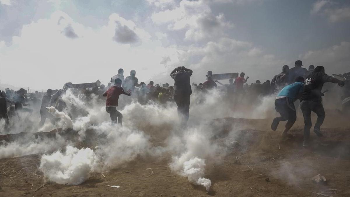 Enfrentamientos entre  israelis y palestinos en Cisjordania con motivo del aniversario del estado de Israel.