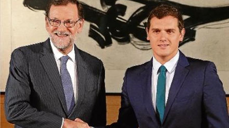 Rajoy i Rivera van pactar una negociació «lleial, oberta i sense límits».