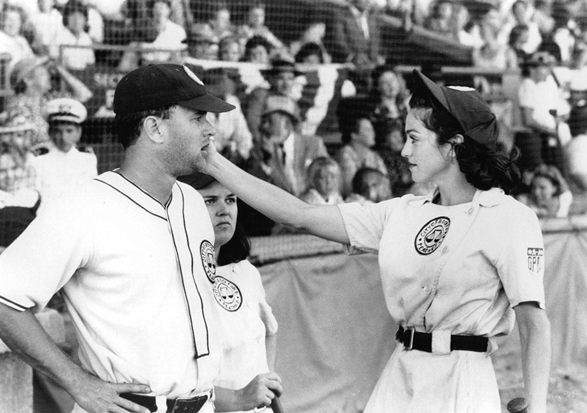 Tom Hanks y Madonna en 'Ellas dan el golpe' (1992)