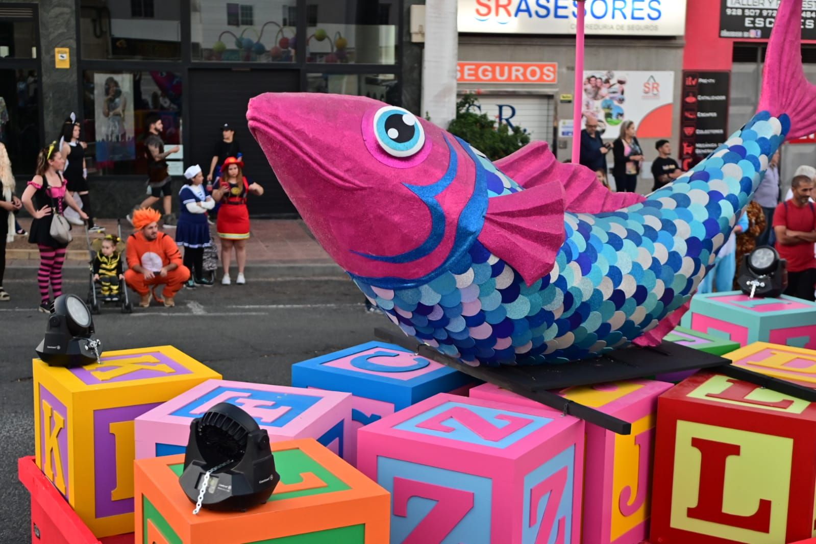 Cabalgata del carnaval de Vecindario 2023