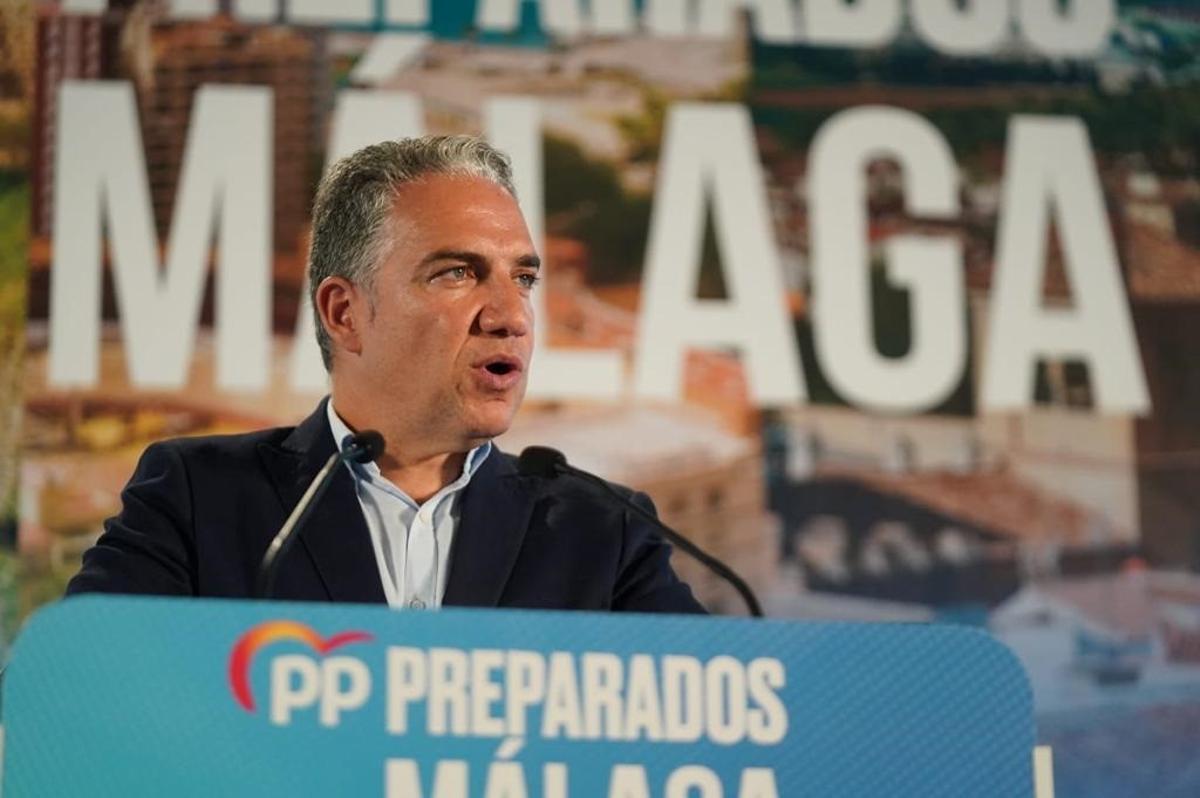 El coordinador general del PP, Elías Bendodo, en la clausura de la Escuela de Verano del PP de Málaga.