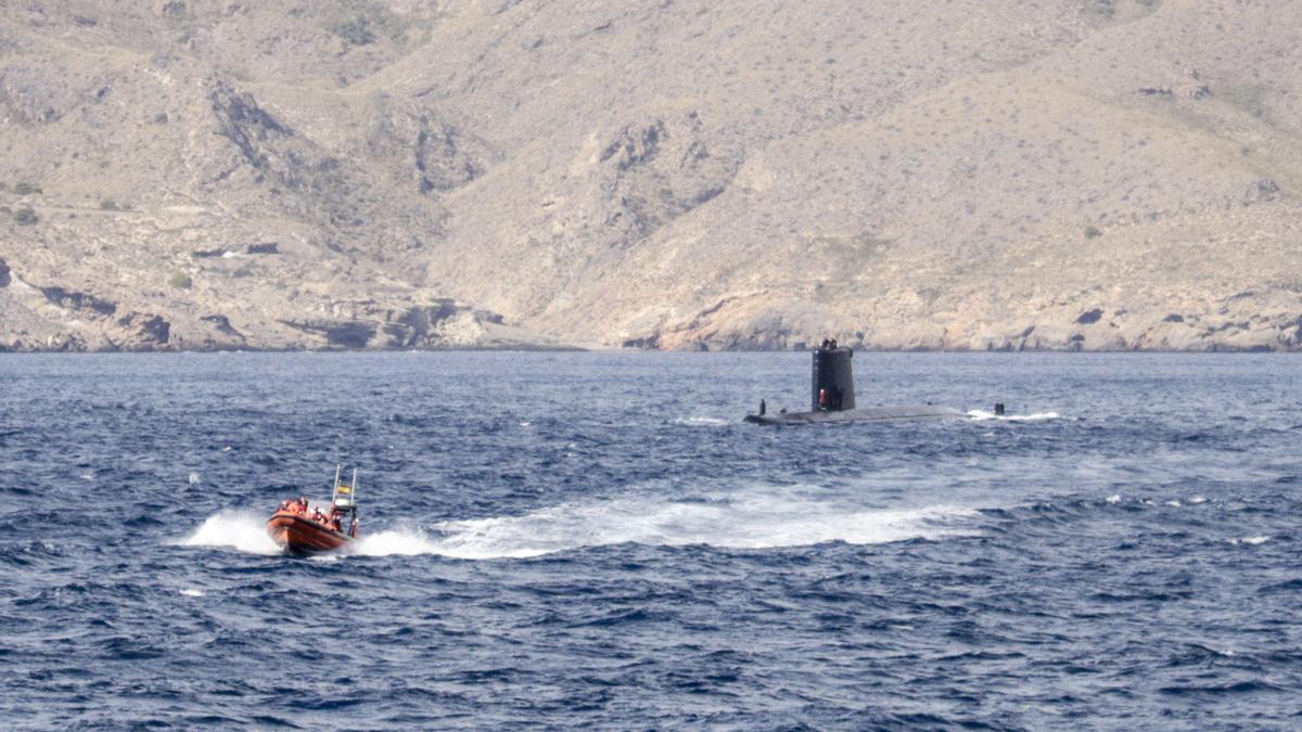 Ejercicios de salvamento de la Armada en Cartagena
