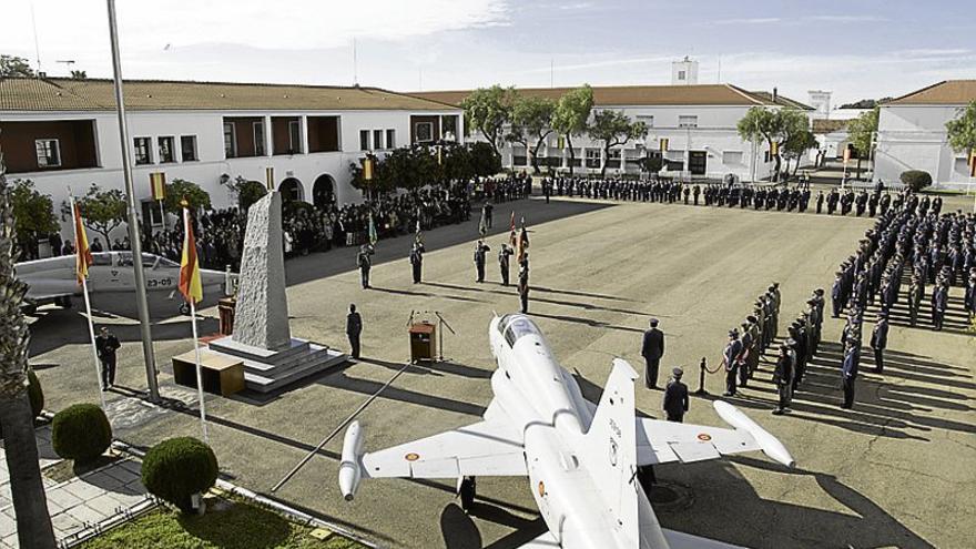 Herido tras sufrir una descarga eléctrica en la base aérea