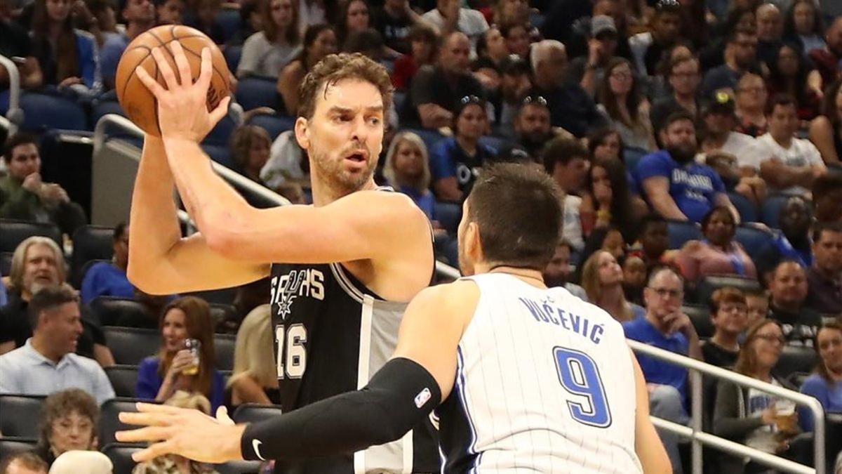 Pau Gasol anotó 10 puntos ante Orlando Magic