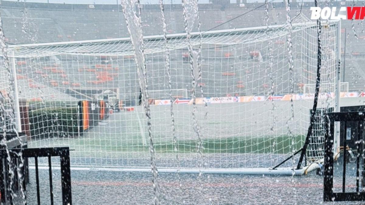 El Argentina – Islandia, en peligro: una tormenta inunda el estadio Jordan-Hare en Auburn