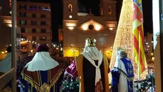 Los Reyes Magos visitan Riba-roja este fin de semana y sus pajes reales recogen las cartas desde hoy